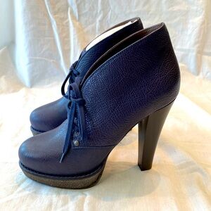 Bottega Veneta navy platforms